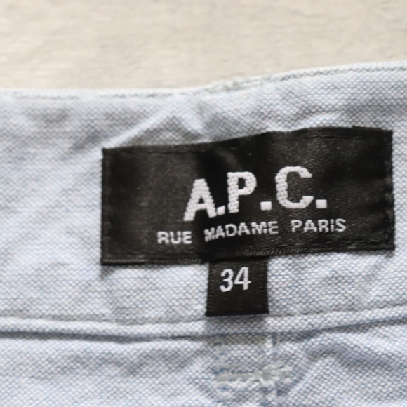 A.P.C. LIGHT BLUE COTTON MID-RISE SHORTS - Picture 6 of 7